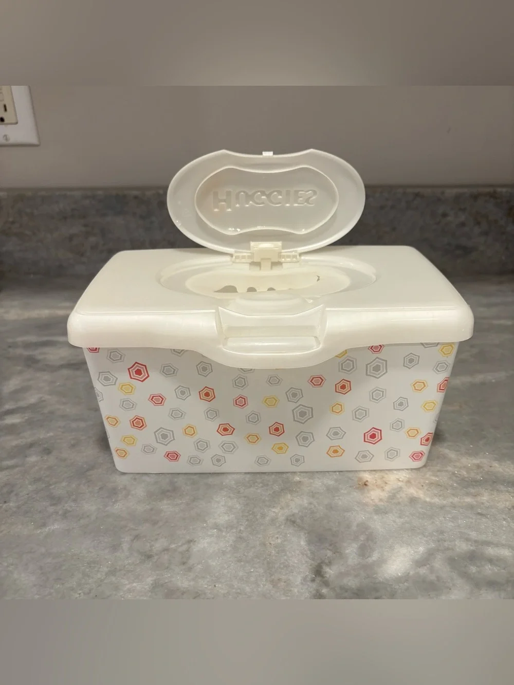 Huggies RETIRED Wipe Dispenser Storage Baby Infant Y2K